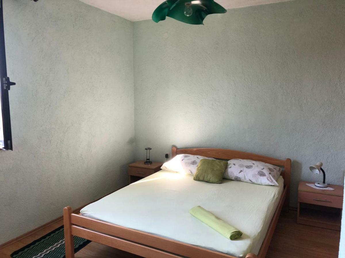 Apartment Jelena Сень Экстерьер фото
