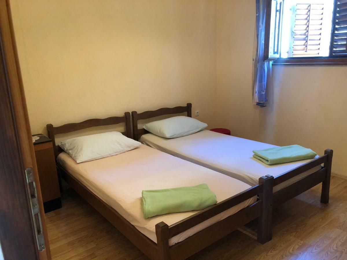 Apartment Jelena Сень Экстерьер фото